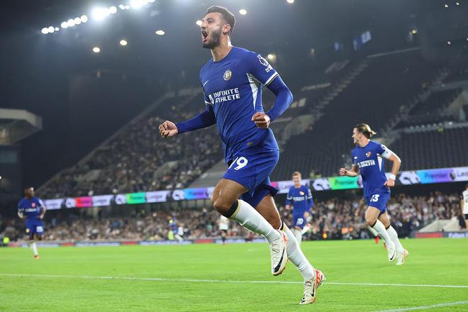 不满球队！湖人三连败后，东契奇彻底摊牌全联盟，并承认一个事实